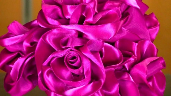 Jonathan Fong's ribbon roses